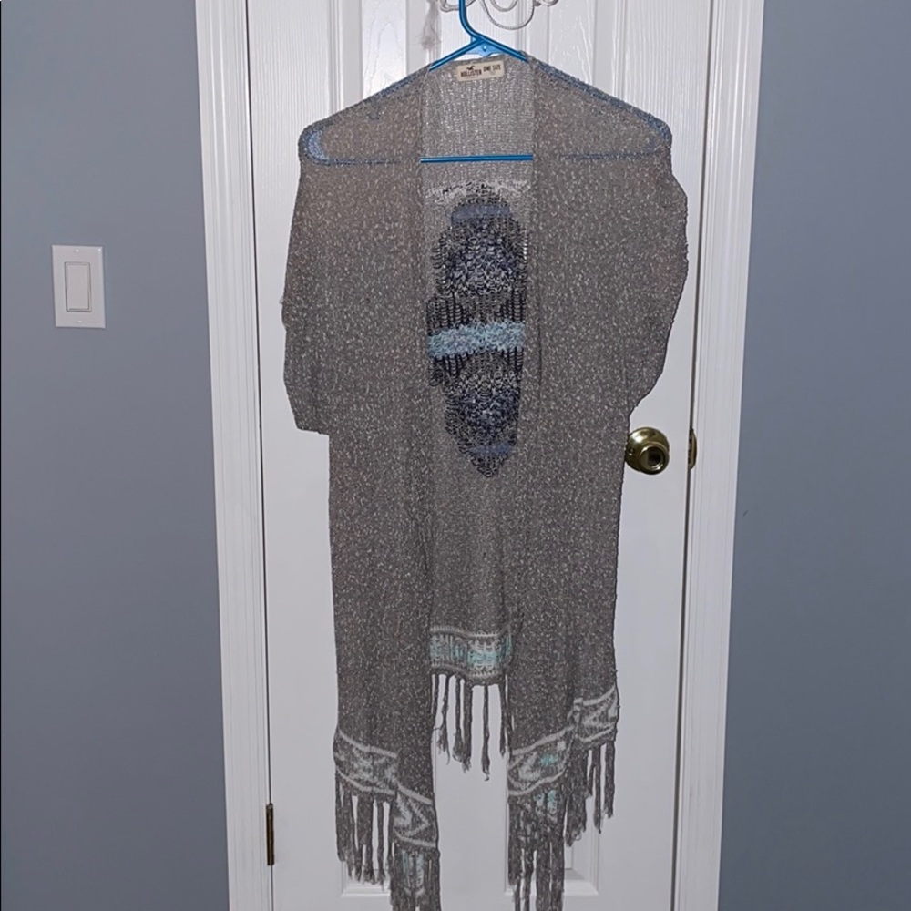 Hollister cardigan